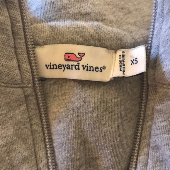 vineyard vines pullover - Picture 3 of 4